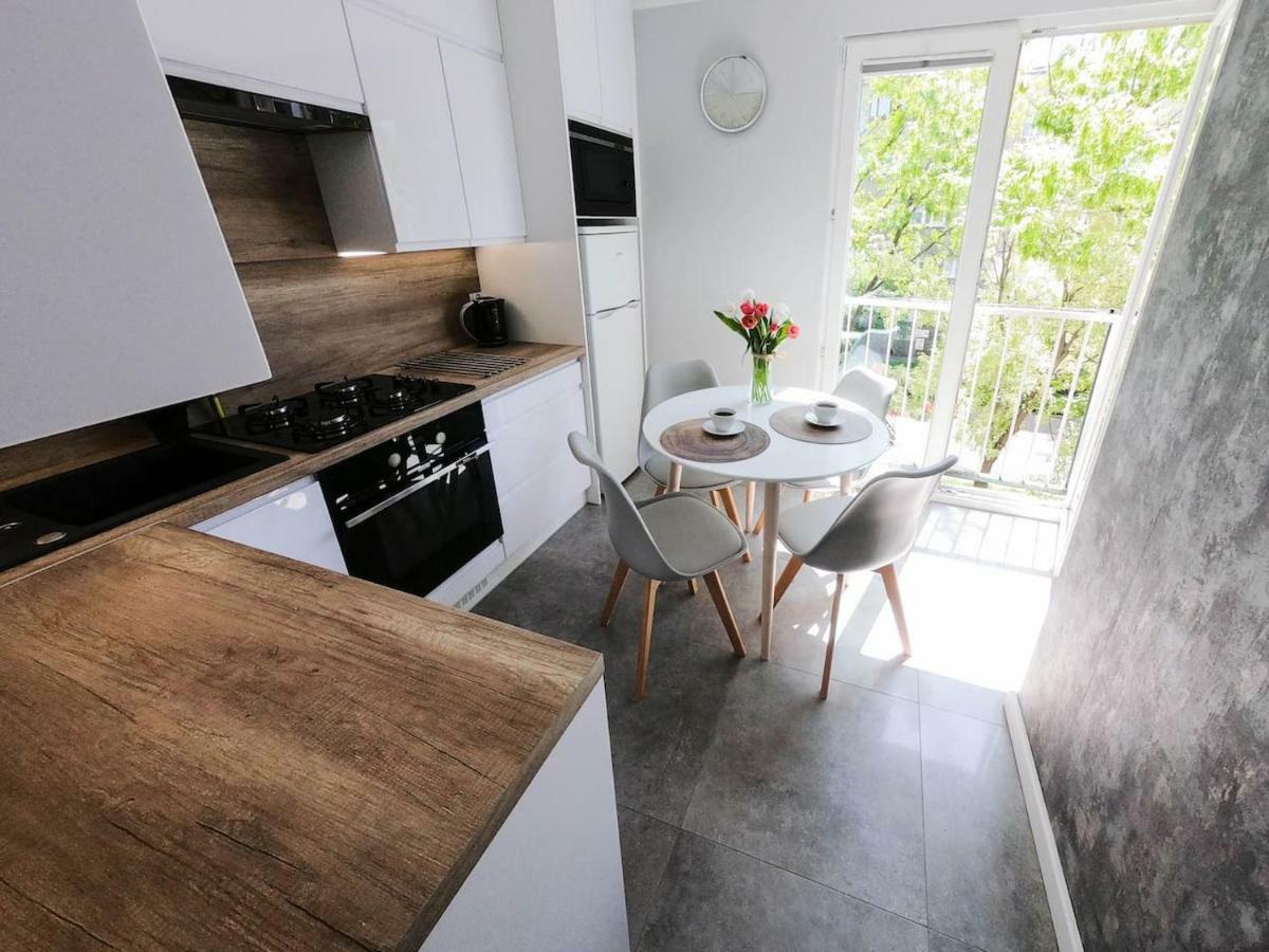 ורוצלב New Apartment - 300 M Town Hall - 3 Rooms - 7 People מראה חיצוני תמונה